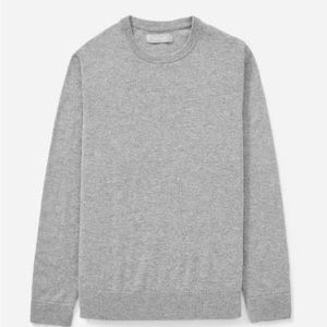 Men’s light gray Everlane Grade-A Cashmere Crew sweater size medium